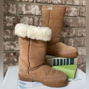 Bearpaw Women's Meadow
Brown Tall Boots